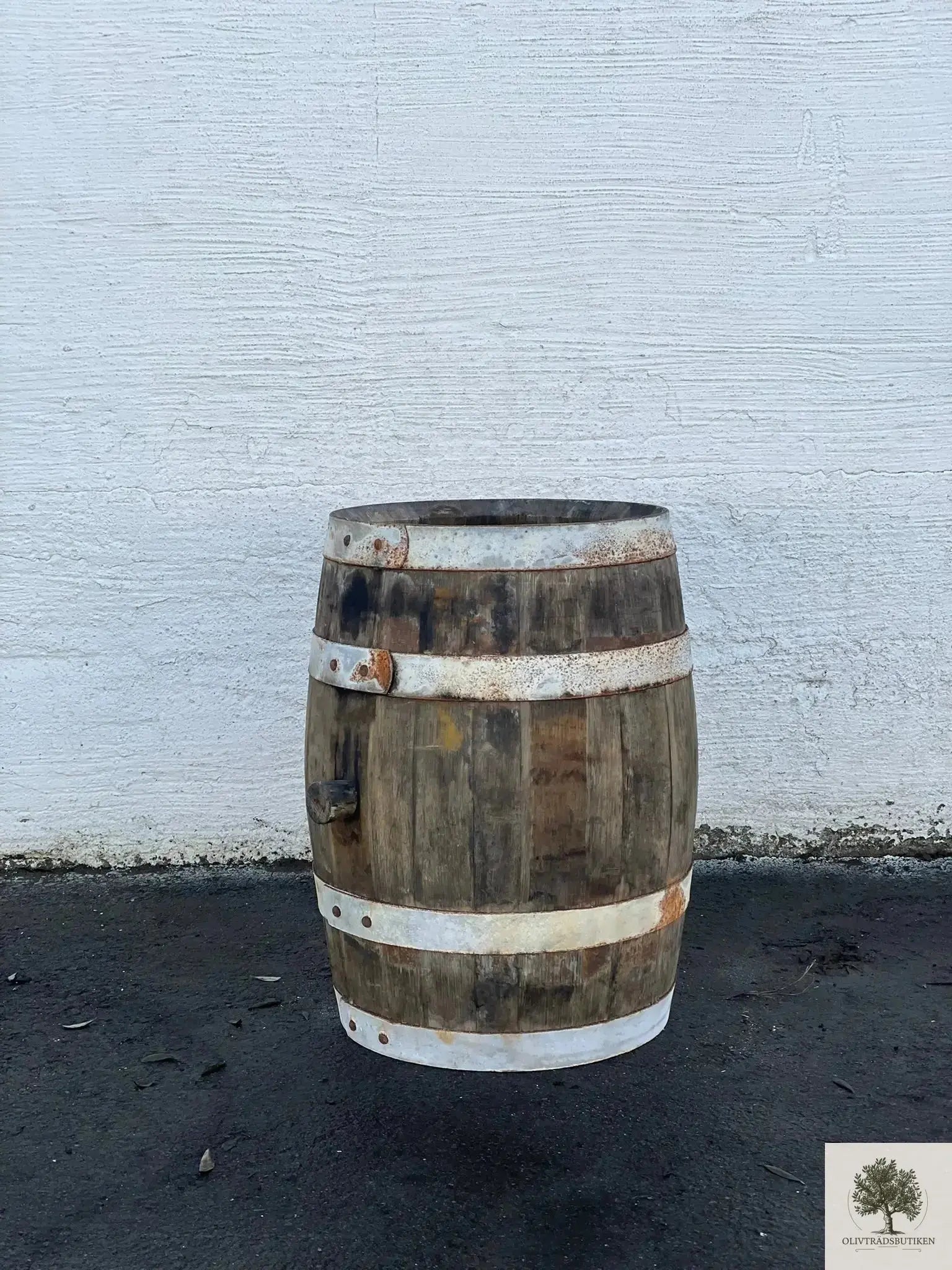 Halv whiskeytunna i ek 48 x 37 cm Olivträdsbutiken