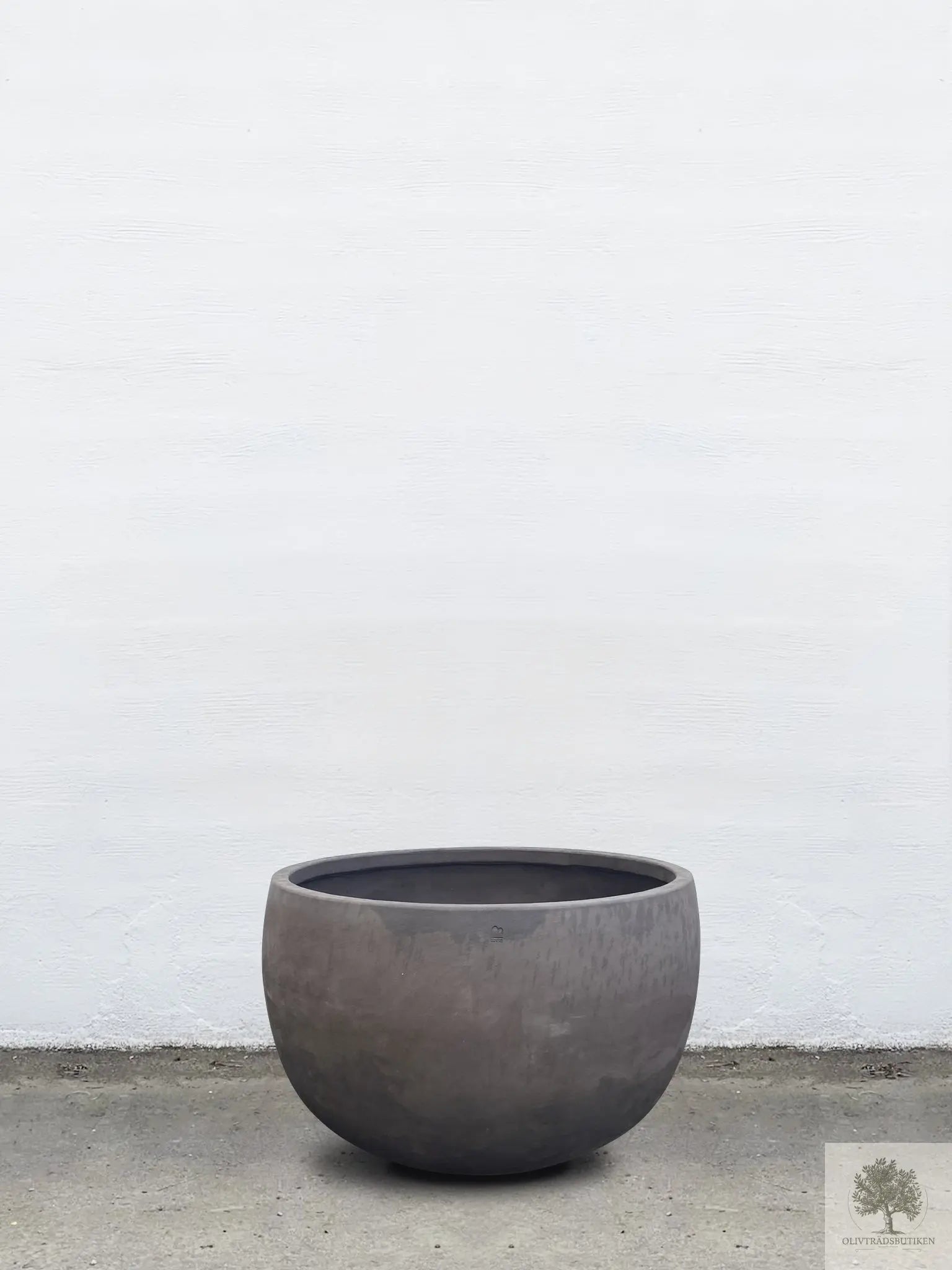 Terrakottakruka - grå brun - Låg rund - 64-120 cm Olivträdsbutiken